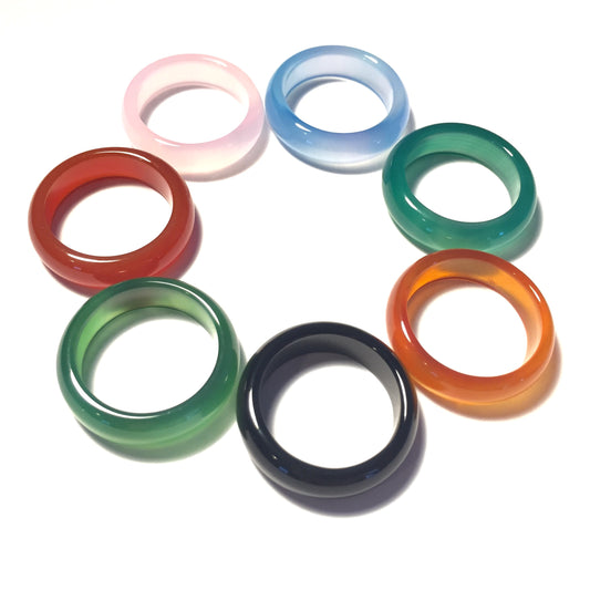 whitestone jewelry co. ring set, displayed in rainbow circle